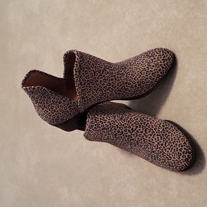 Cheeta print booties